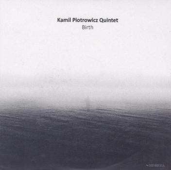 Tak wygląda okładka pierwszej płyty Kamila Piotrowicza i jego zespołu...