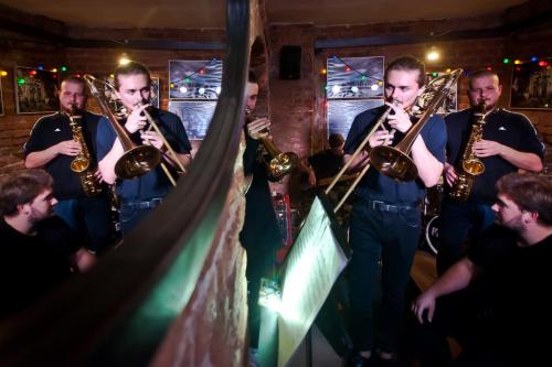 Fot. Ostatnia sesja w Krypcie w wykonaniu młodych muzyków